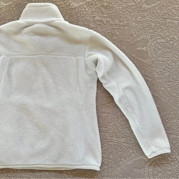 LIKE NEW Patagonia Re-Tool Snap-T Pullover - Picture 10 of 12